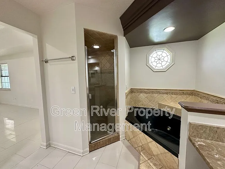 3288 Deerfield Pointe Dr — Photo 20