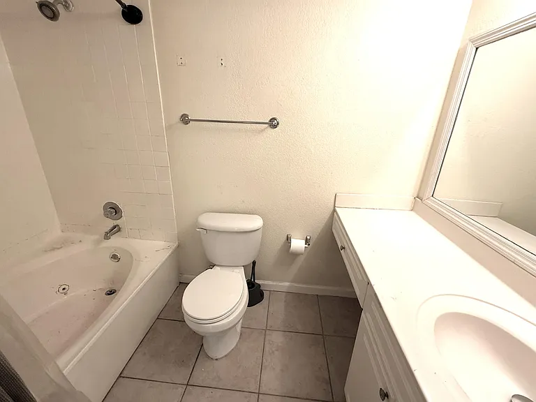 8141 Severn Dr #D — Photo 10