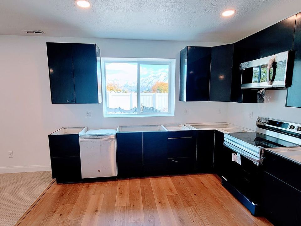 1st image of 1392 Camden Fields Ct
