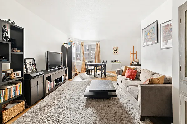 Rented by Compass | media 1