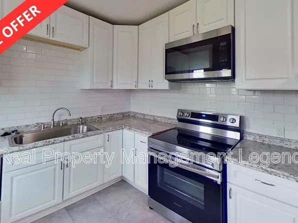 2320 Brockbank Dr, Irving, TX 75062