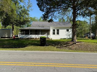 1388 Pony Farm Rd, Jacksonville, NC 28540