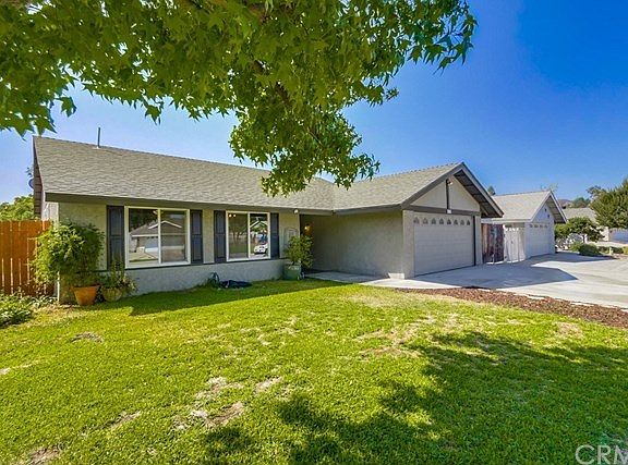 2nd image of 4011 Rosebay Dr