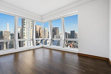 Rented by New York Casas Ltd.