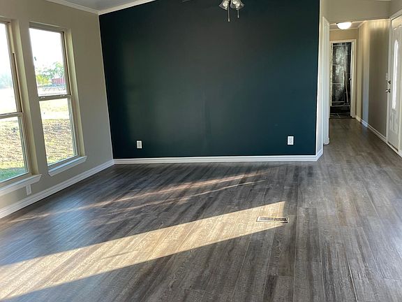 5th image of 9320 Karens Cor