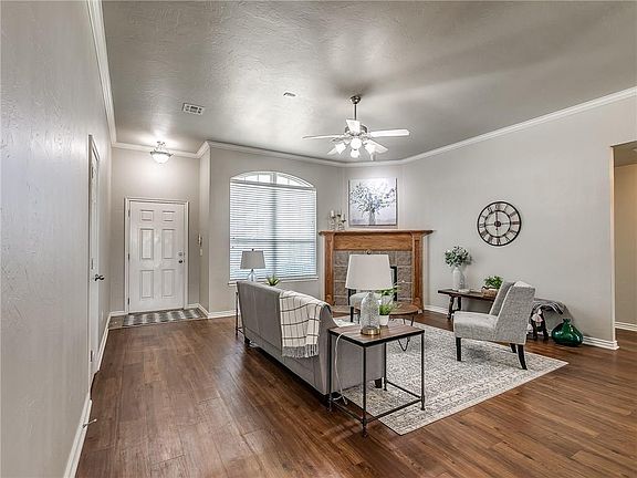 3rd image of 2111 Scissortail Landing Dr