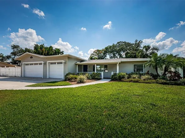 850 Rafael Blvd NE, Saint Petersburg, FL 33704