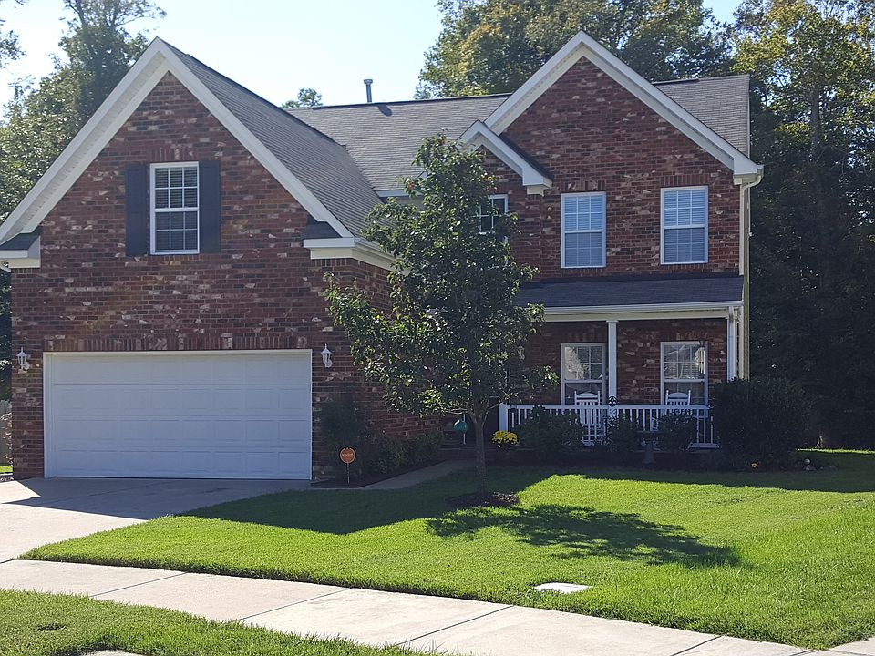 1st image of 900 Sparrow Ct