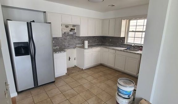 3rd image of 77 Peabody Pl #2
