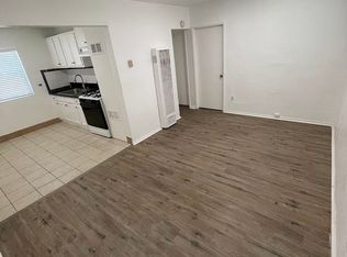(Undisclosed Address), Maywood, CA 90270