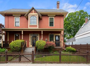 58-60 Cottage St #1, Melrose, MA 02176