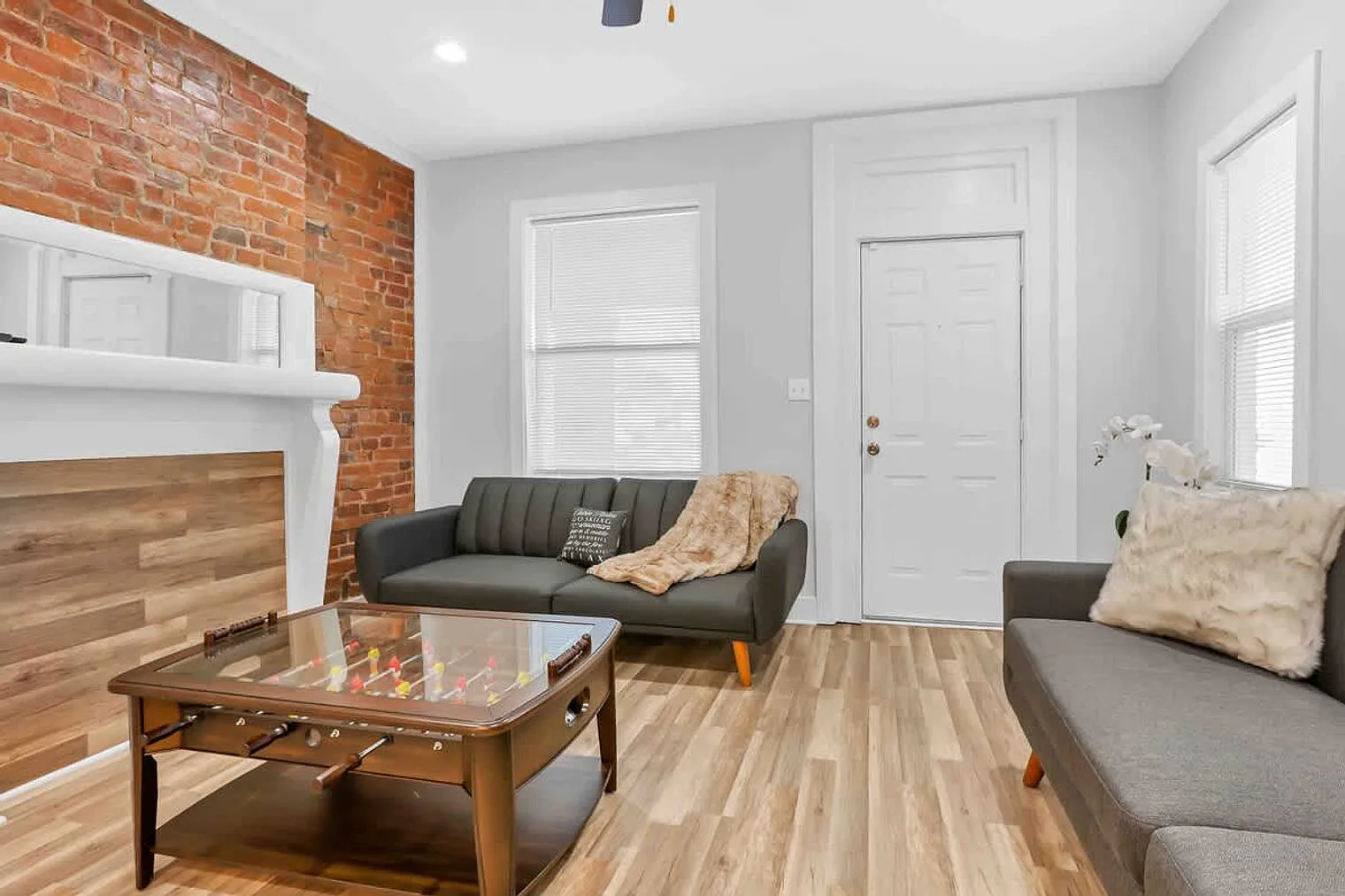 4 bed, 1.0 bath, $4,500 — Photo 4