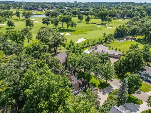 249 Hawthorne Rd, Hopkins, MN 55343