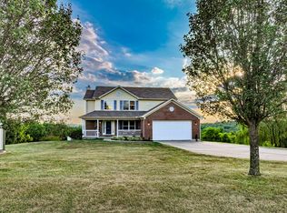 225 Ambassador Dr, Dry Ridge, KY 41035