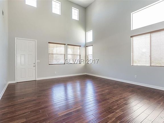 3rd image of 9834 Bradford Summit St