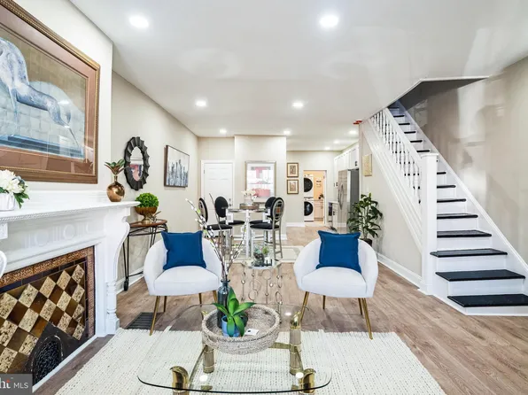 408 N 42nd St, Philadelphia, PA 19104