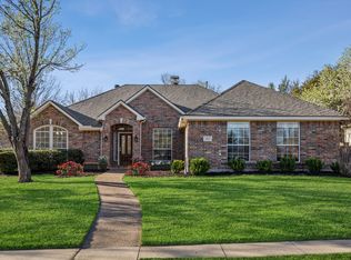 402 Brook View Ct, Prosper, TX 75078