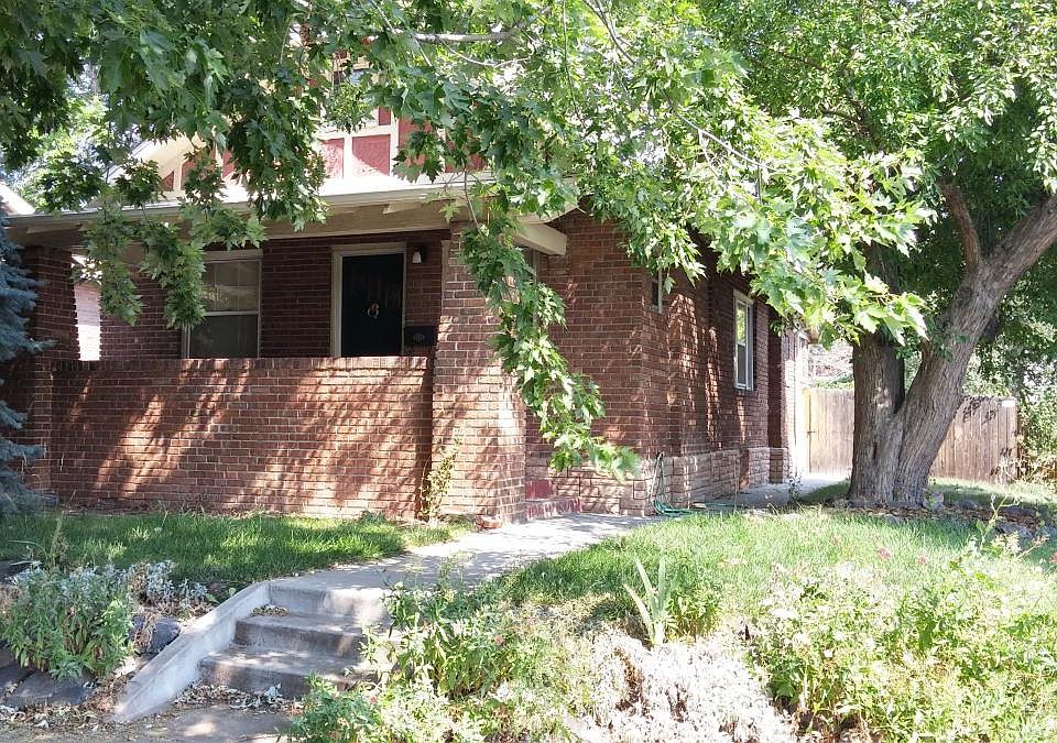 Classic highlands street appeal