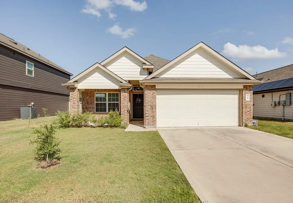 947 Harper Ln
