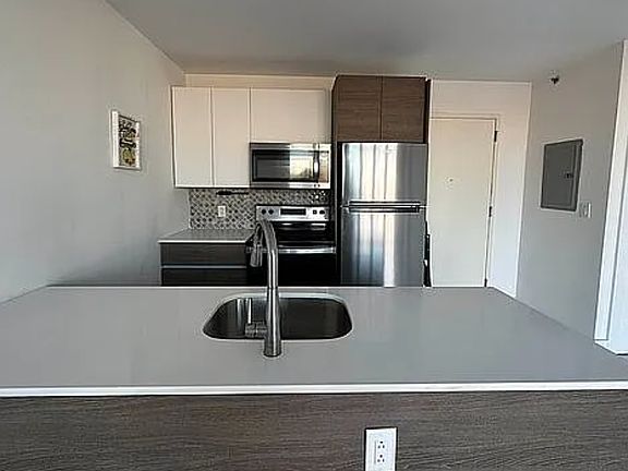 3rd image of 1601 E 19th St #7B