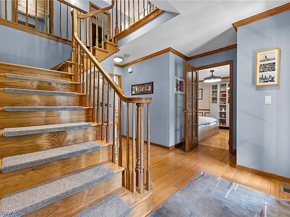 4th image of 5643 Gibson Ct