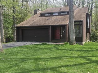 2278 Spruce Dr, State College, PA 16801