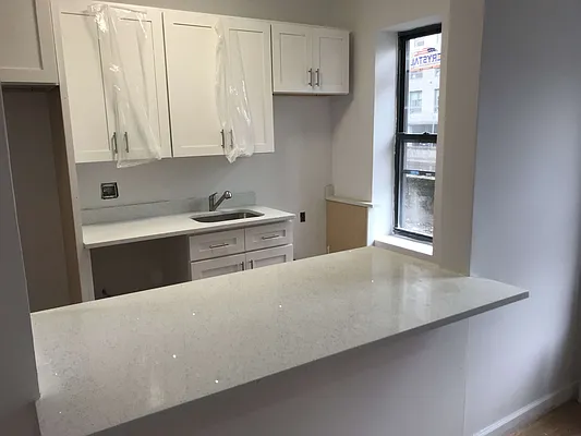 Rented by Zuz Realty | media 20