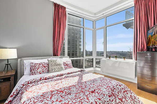 Sold by Spire Group | media 4