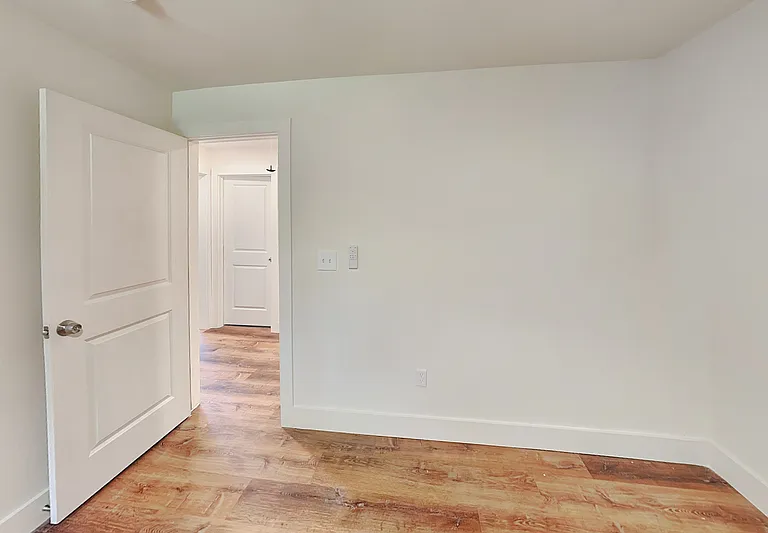 360 Simpson Ter NW — Photo 13