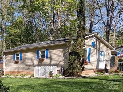 3917 22nd St NE, Hickory, NC, 28601