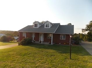 25 Brown St, Uniontown, PA 15401