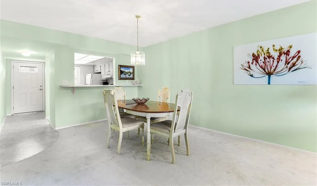 2 bed, 2.0 bath, 1000 sqft, $5,000 — Photo 3