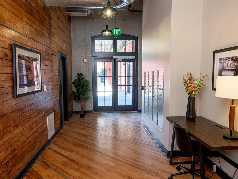 18 N Main St #207 — Photo 8