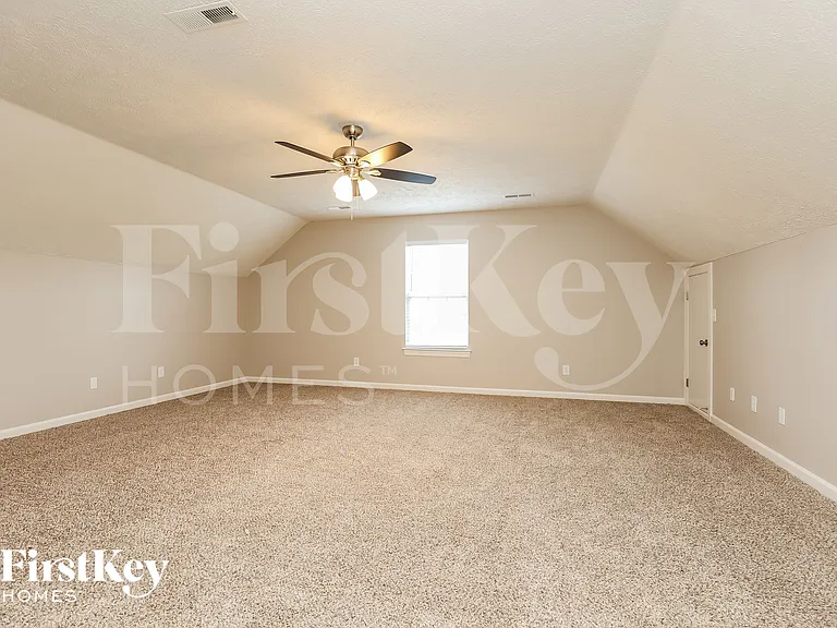 837 Manderlay Way — Photo 13