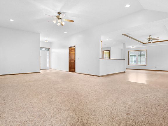 5th image of 11929 Rosshire Dr