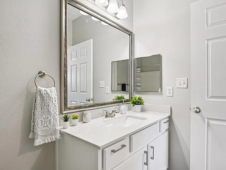 Northpoint Villas — Photo 11