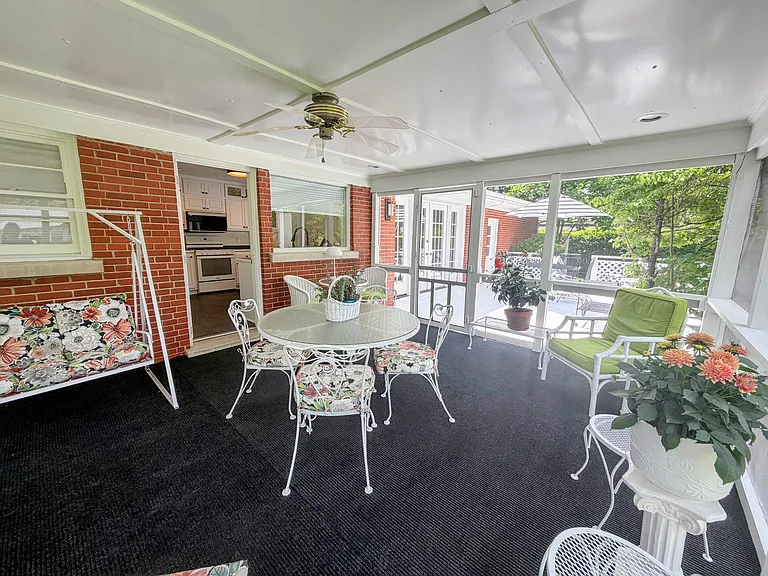 795 Hildeen Dr — Photo 30