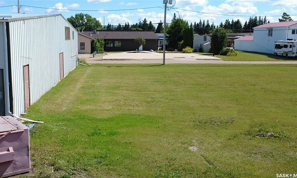 1st image of 3006 1st AVENUE