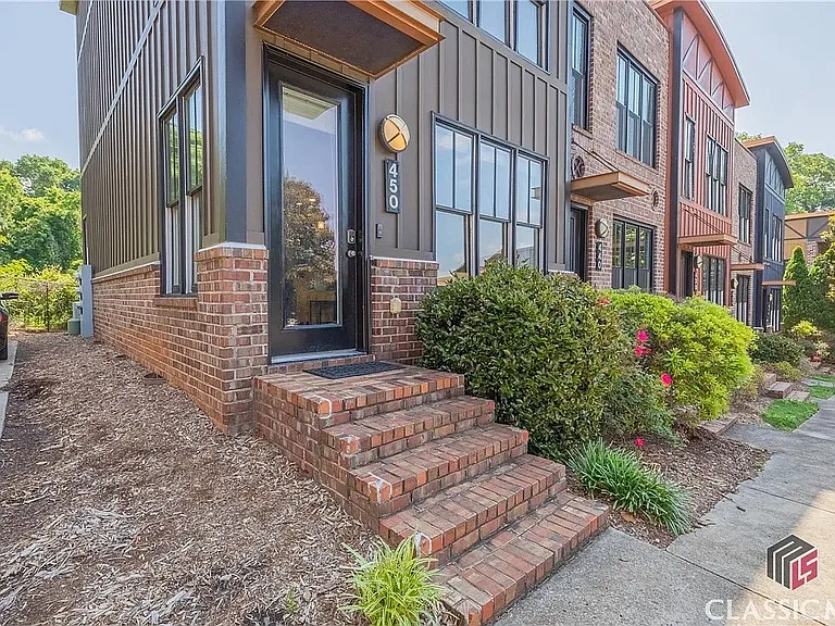 118 Ruth Dr #450 — Photo 5