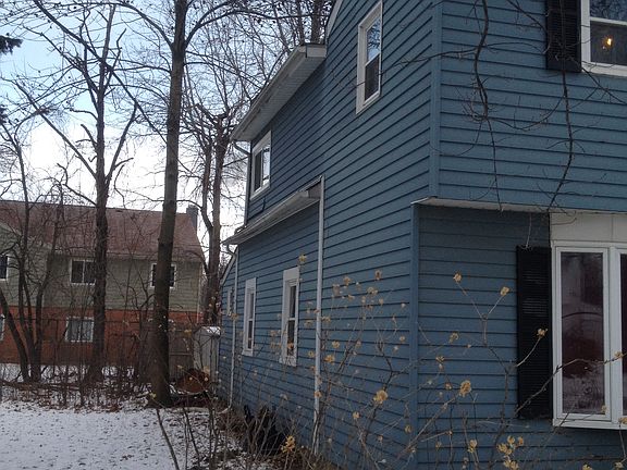 3rd image of 34259 Sylvia Dr
