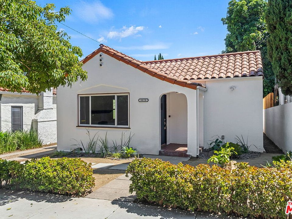 1st image of 9020 Phyllis Ave