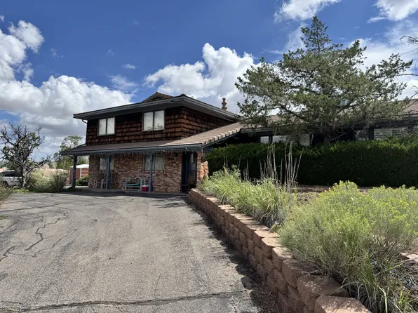 1711 S Cliff Dr, Gallup, NM 87301