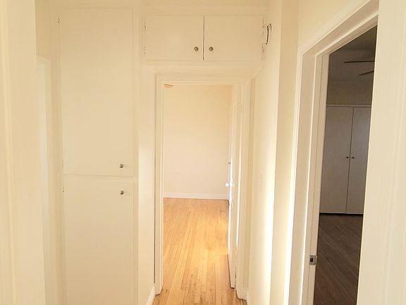 5th image of 6326 Coldwater Canyon Ave #10