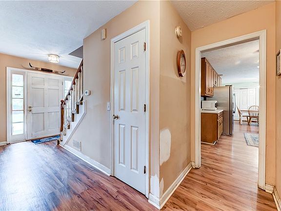 2nd image of 129 Radford Cir SW