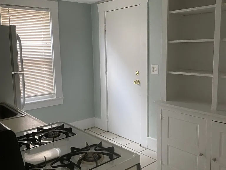 305 N Winton Rd #2 — Photo 11
