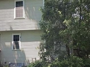 1 Rivers Edge Rd, Blackstone, MA 01504