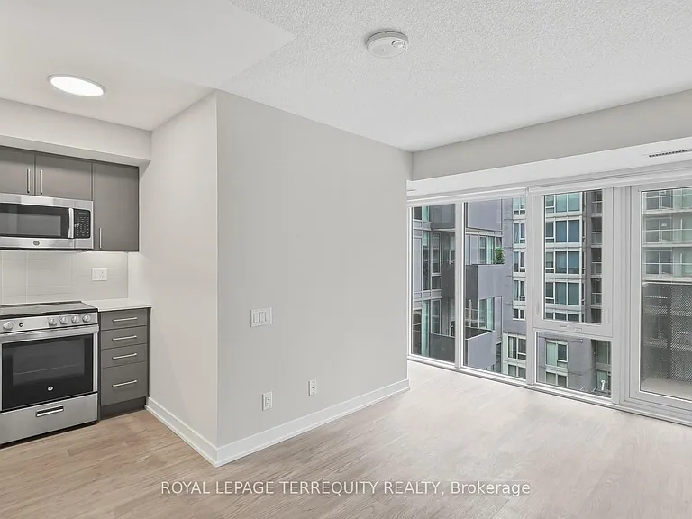 38 Monte Kwinter Ct #527 — Photo 24