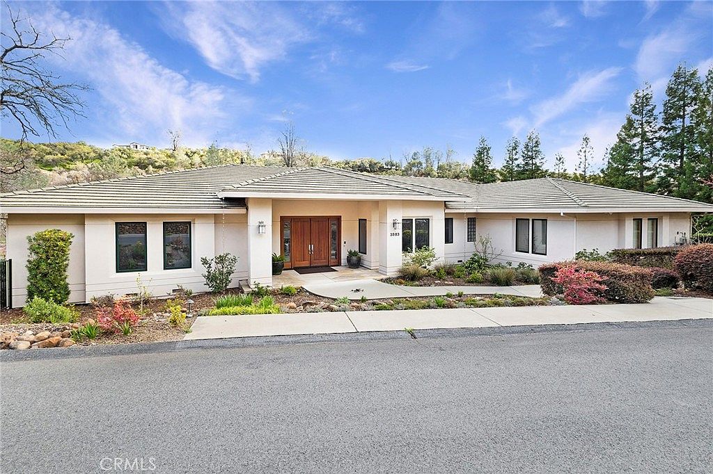 3383 Canyon Oaks Ter