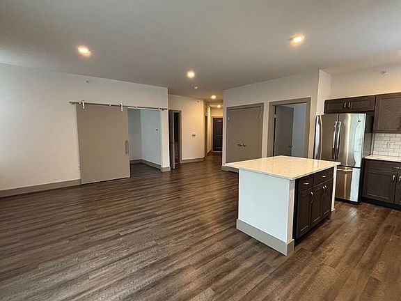 2nd image of 3240 Whitfield Ave #3250-102