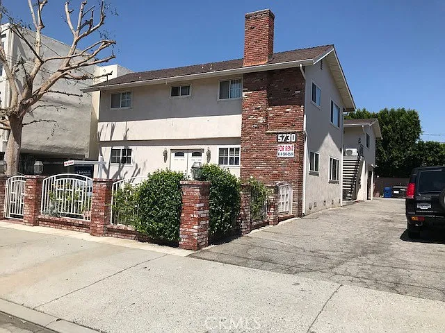 1 bed, 1.0 bath, 580 sqft, $1,975 — Photo 3